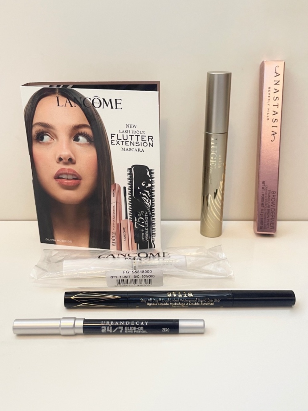 6 Piece Eye and Brow Beauty Bundle ~ Lancome, Anastasia, Stila, Urban Decay